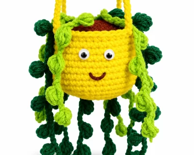 Handmade-Crochet-and-Woven-Art-5